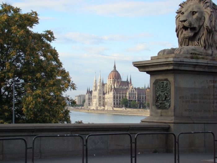 Budapeszt - widok na most Elżbiety