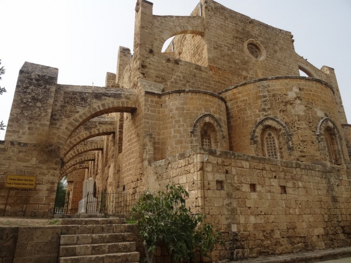Famagusta - kościół św. Piotra i Pawła